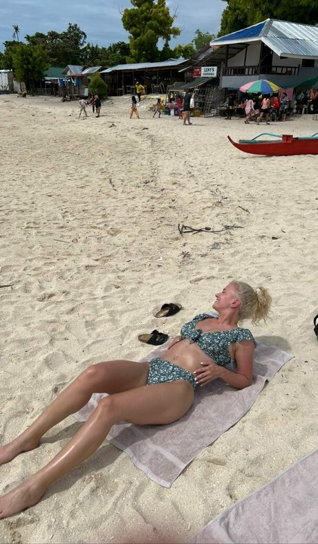 Mimi Lintrup star hot pictures