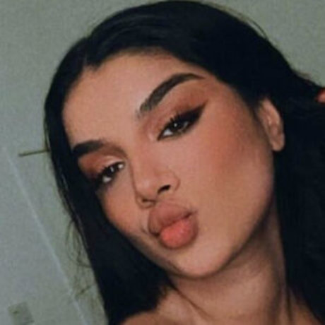 Alishba Sheikh beautiful actress photos