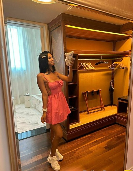 bellapussy25 high quality pornstar pictures