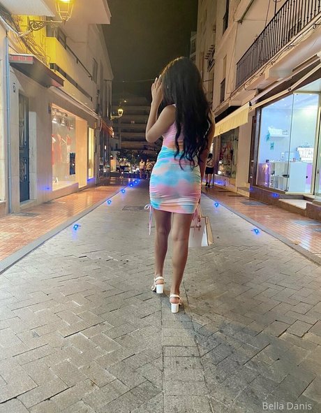 bellapussy25 pornographic star photo