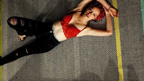 Amybeth McNulty star perfect images