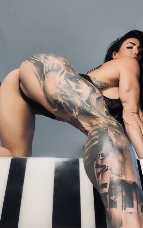 Pretzel pornstar hd pics