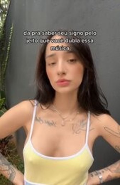 Leticia Caputi model xxx pic