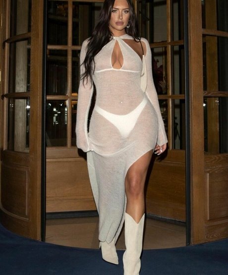 Anastasia Karanikolaou pornstar sexy pictures