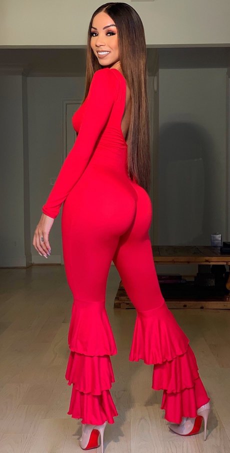 Brittany Renner model erotic archive