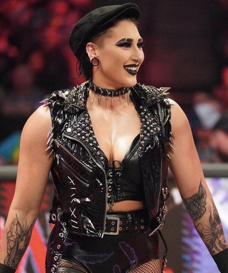 Rhea Ripley beautiful actress photos