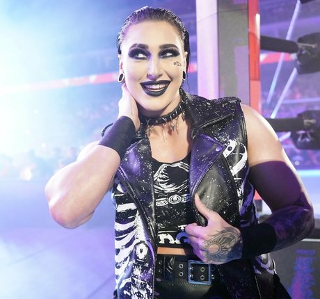 Rhea Ripley sex pornstar archive