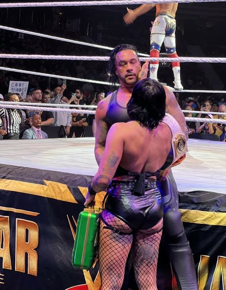 Rhea Ripley pretty model images