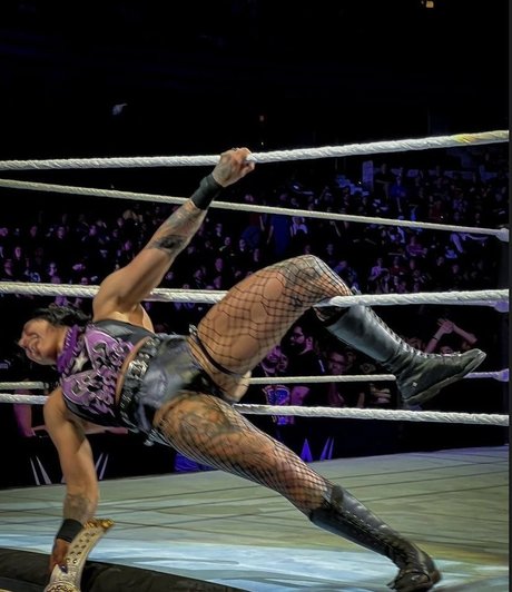 Rhea Ripley model sexy img