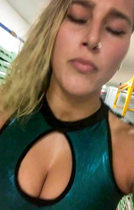 Rhea Ripley xxx actress photo