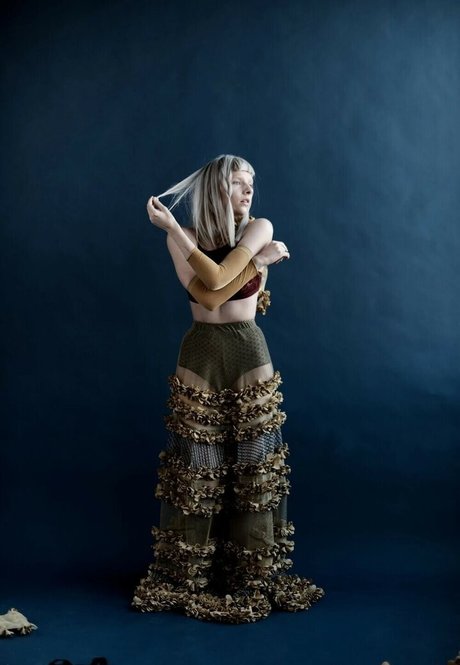 Aurora Aksnes naked pornstar pic