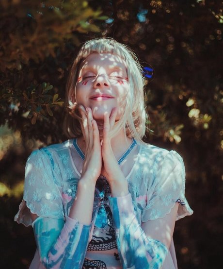 Aurora Aksnes pornstar sex archive