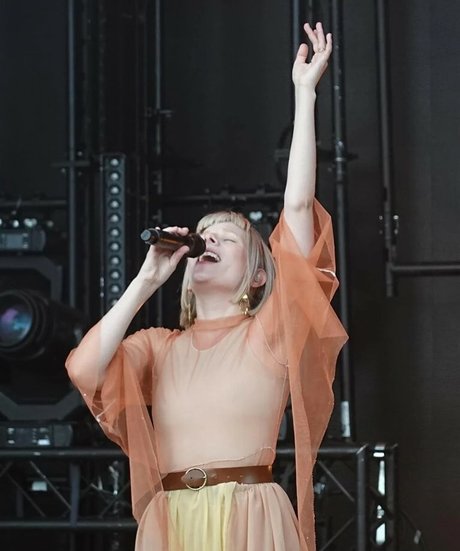 Aurora Aksnes xxx star pic