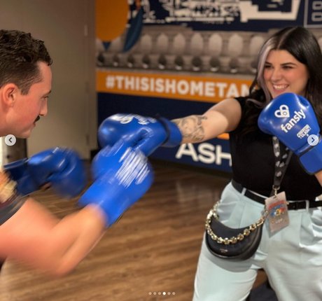 Alluux high quality star galleries