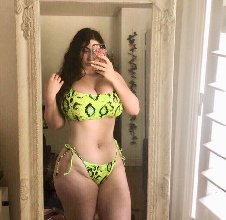 _Laura jo nice actress photo