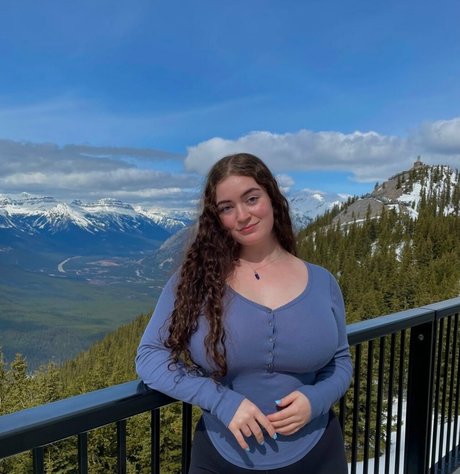 _Laura jo exclusive actress image