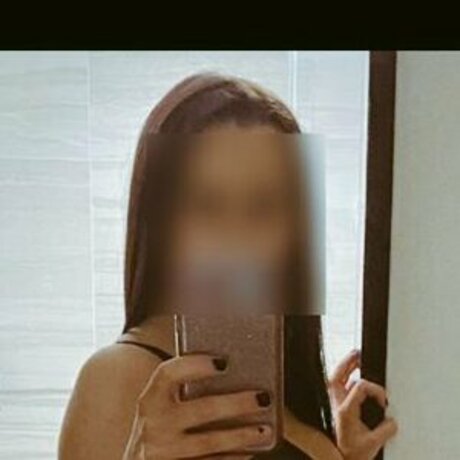 Smother Queen best star pictures