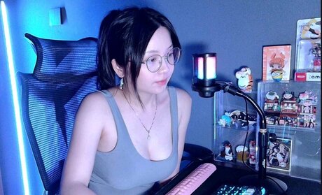 Tamirana NS pornstar free image