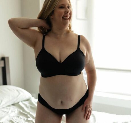 Wellnessbynorah model free galleries