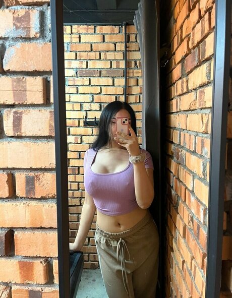 Baby Qasha xxx actress gallery