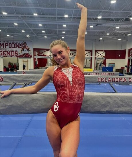 Jordan Bowers model nice picture