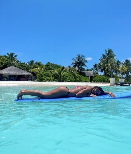 Jesina Amweg best actress images