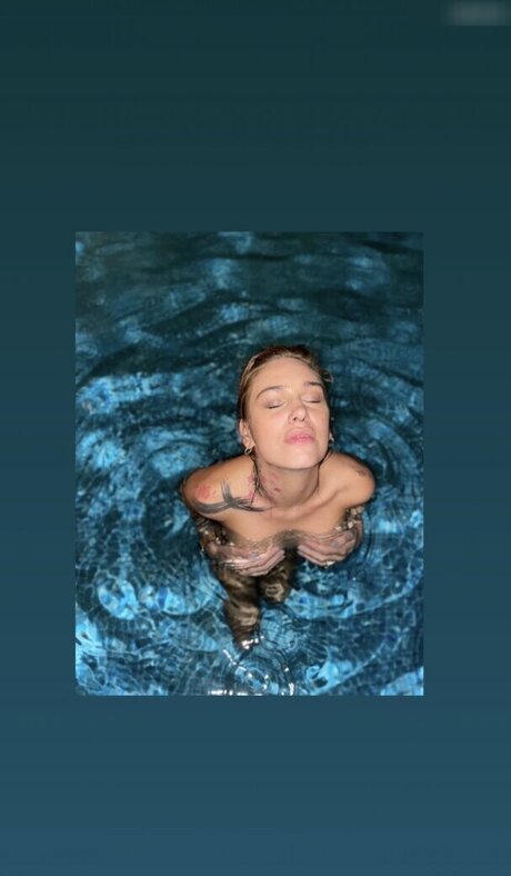 Liza Waschke pornstar nice image