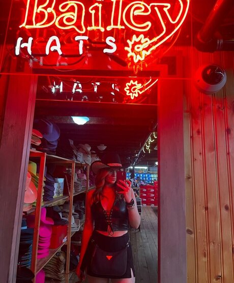 Ema Jane White emajanee emajane white best actress galleries