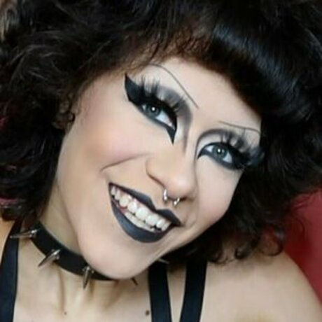 Briella Coley model pics