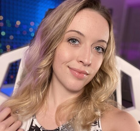 Pjonk pornographic actress images