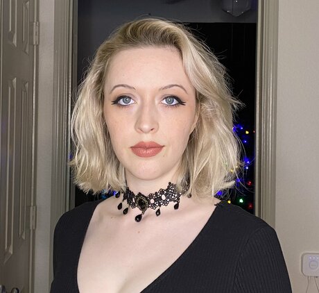 Pjonk exclusive model pics