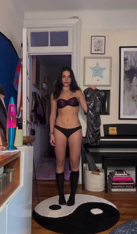 AllyAnnaMaria profile pic