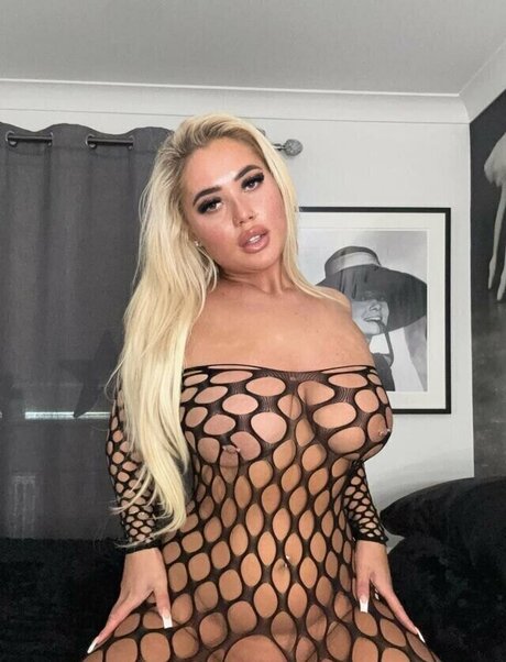 Bigboobzbarbie pornstar nice galleries