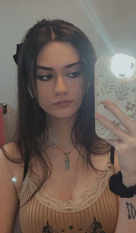 Itsmalic3 high quality actress pic