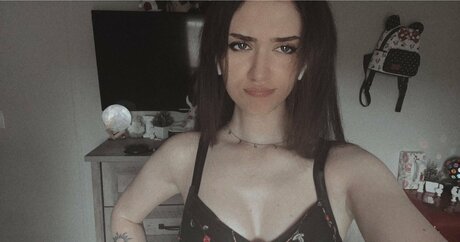 Itsmalic3 star top image