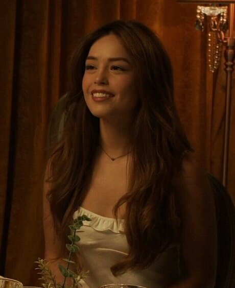 Valkyrae model sexy photo