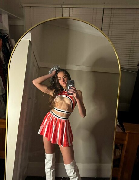 V ctoria7 naked star archive