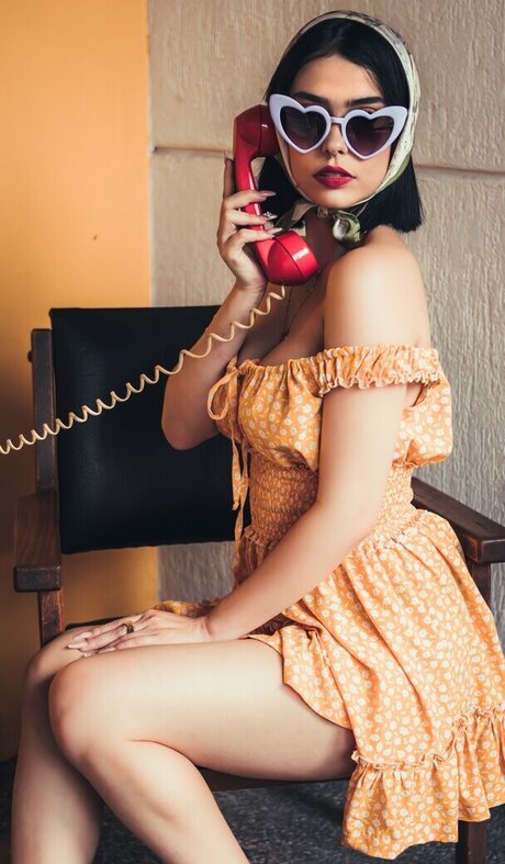 Elle Diane profile pic