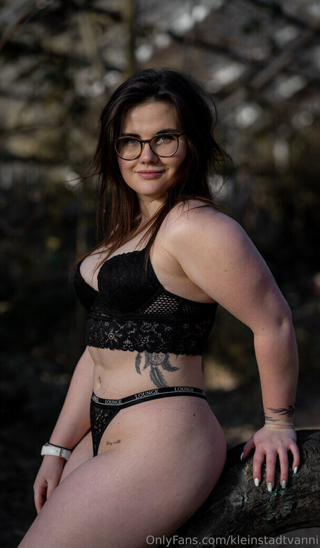 Kleinstadtvanni high quality model photos