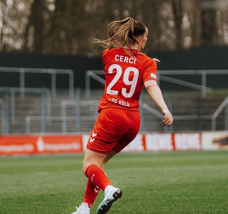 Selina Cerci model nude photos