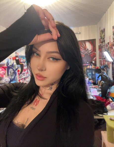 Laurinchhhe star hd photos