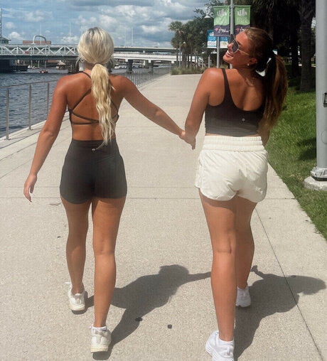 Lillian Evans star art image