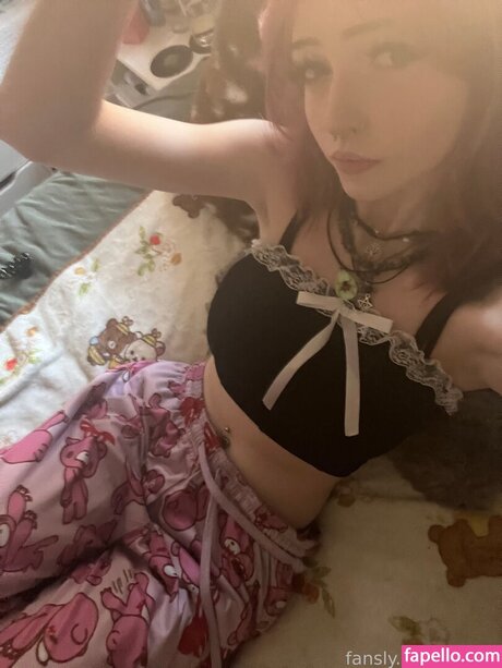 m vlntn__ sex pornstar photo