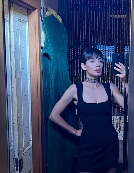 Anna Khachiyan nice model pic