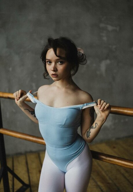 Enina24 model art images