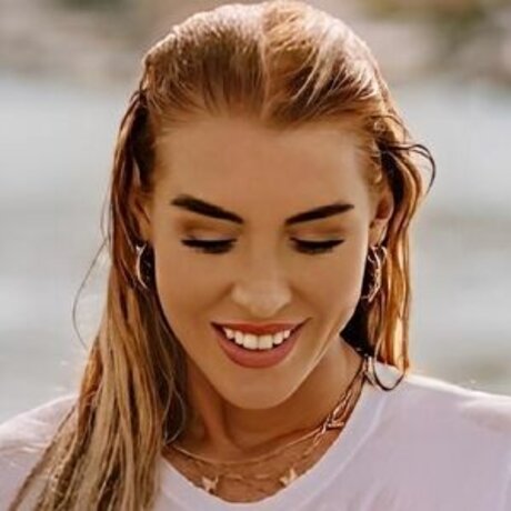 Laura Joelle hot model archive