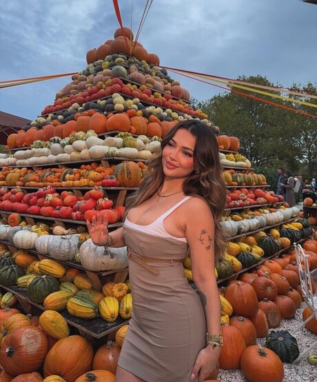 Silan H seyinoglu pretty star images