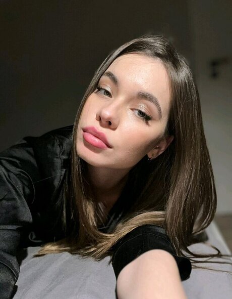 naomimorning art star gallery