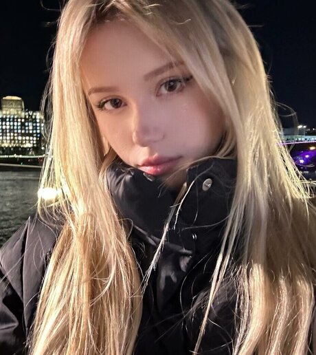 Kitty Mae model high quality photos