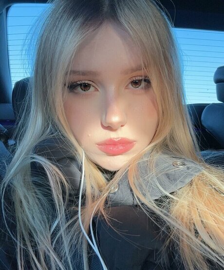 Kitty Mae exclusive star galleries